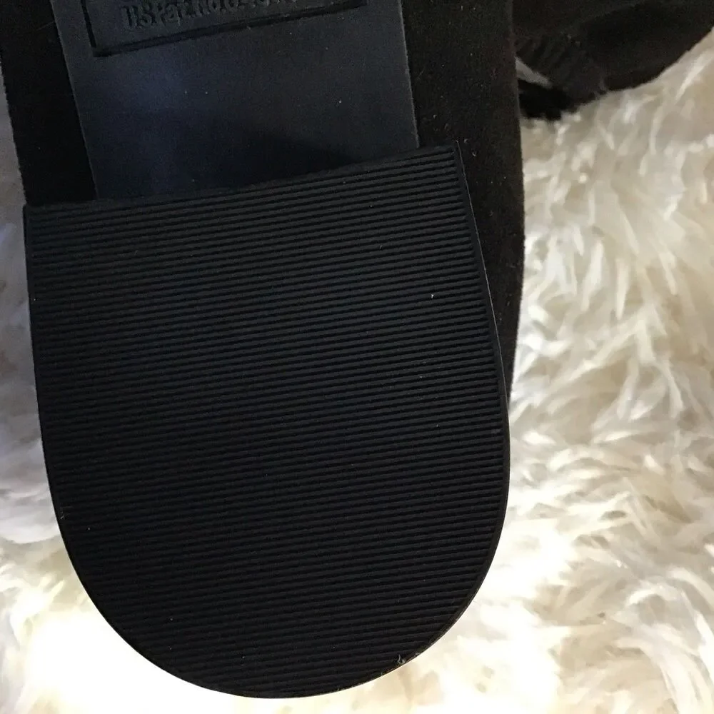 Brash Black Ballet Pump Size 7  Preppy Casual 1” Heel Slip On